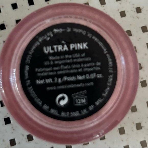 Makeup Bundle 💘 - Picture 6 of 7